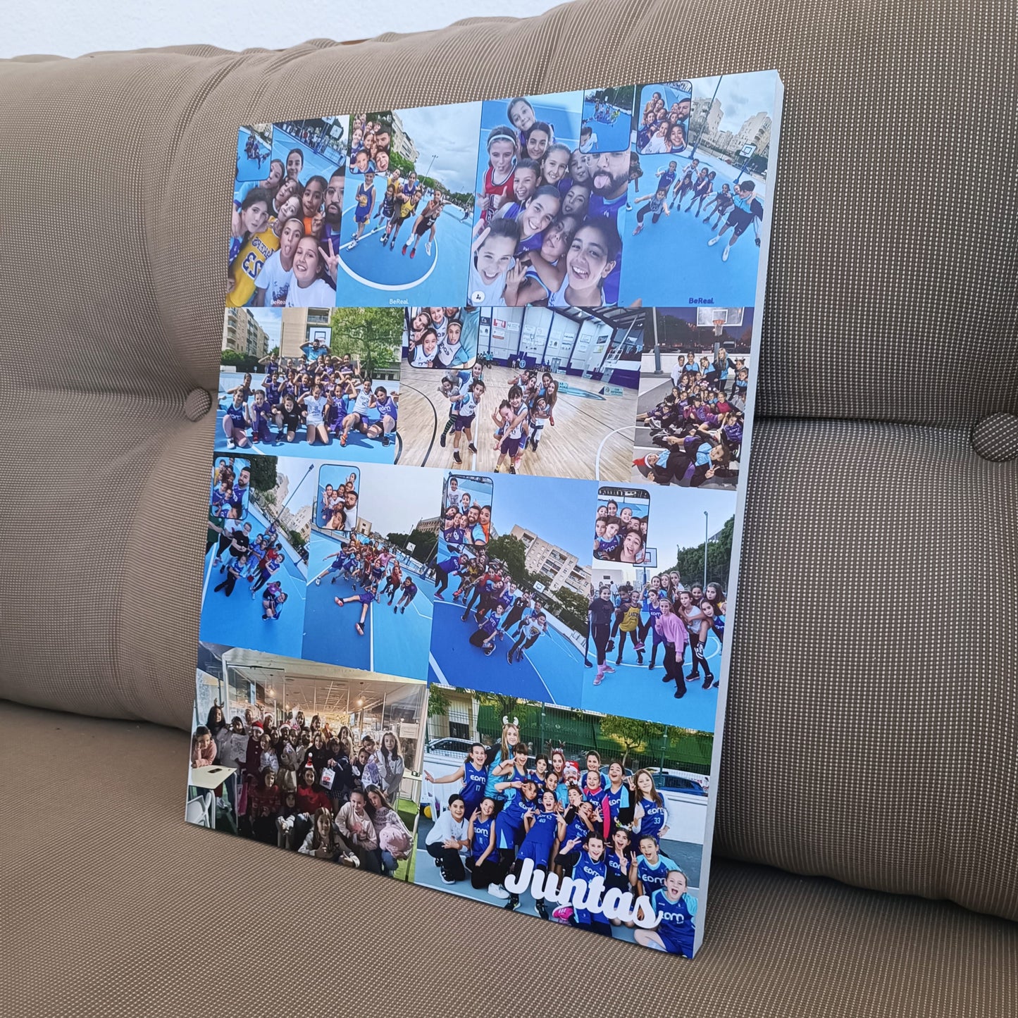 Painel com fotografias e dedicatória