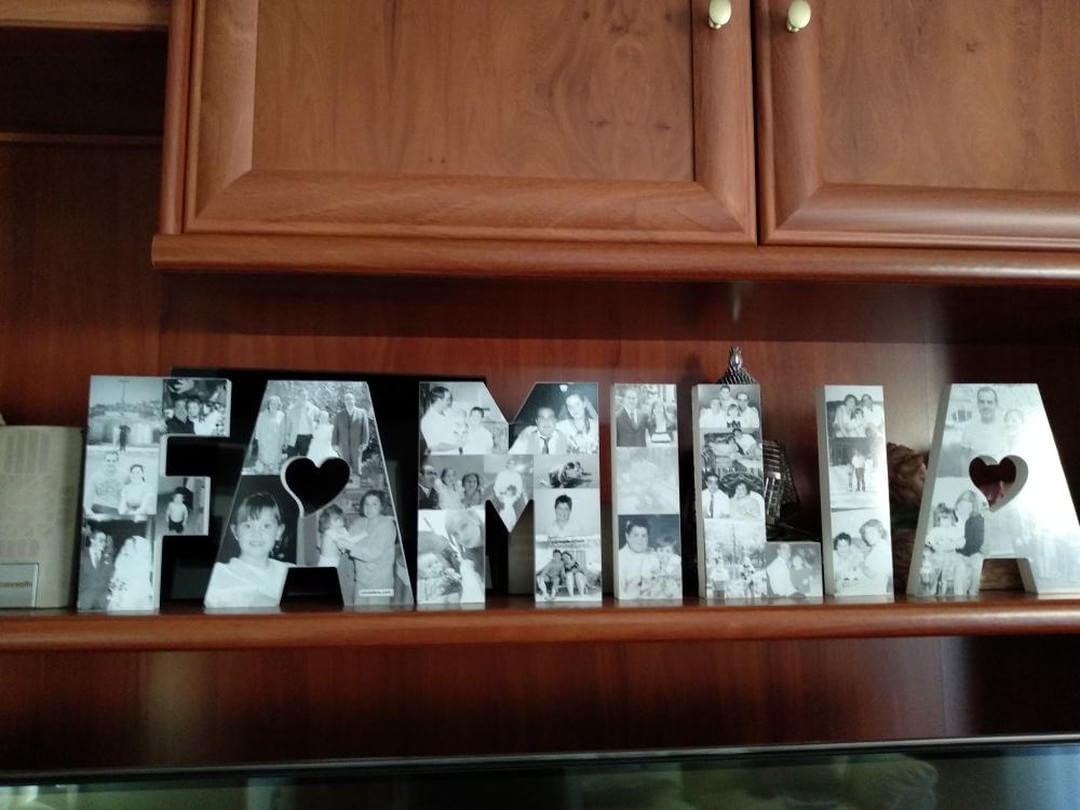 Familia con fotos